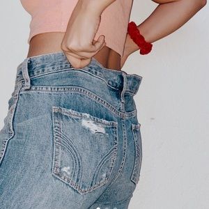 HOLLISTER BOYFRIEND JEANS!